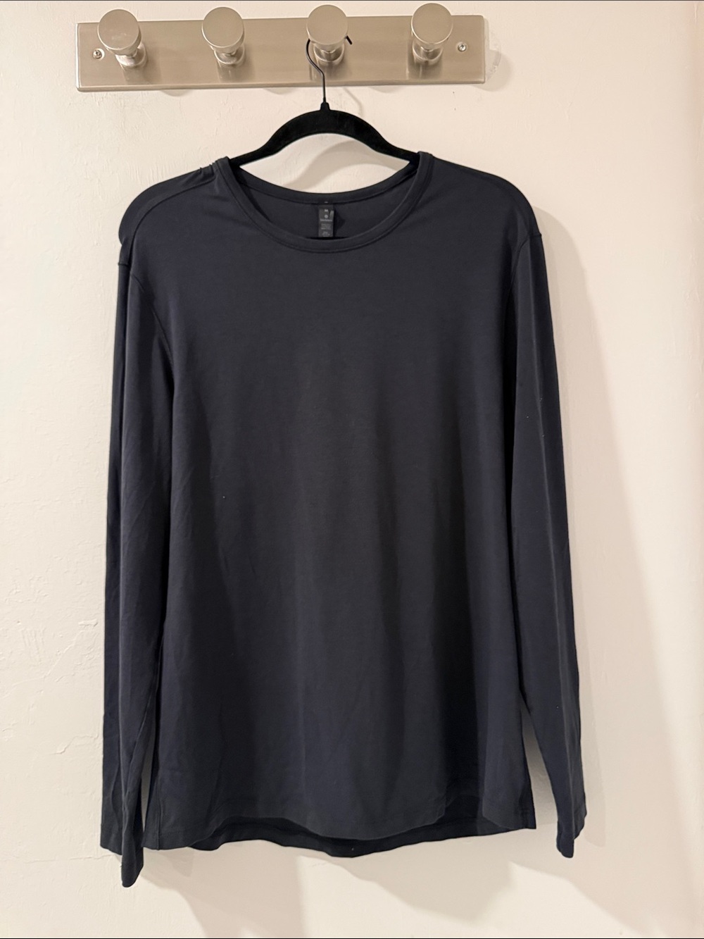 lululemon athletica Long-Sleeve Crewneck — Black
